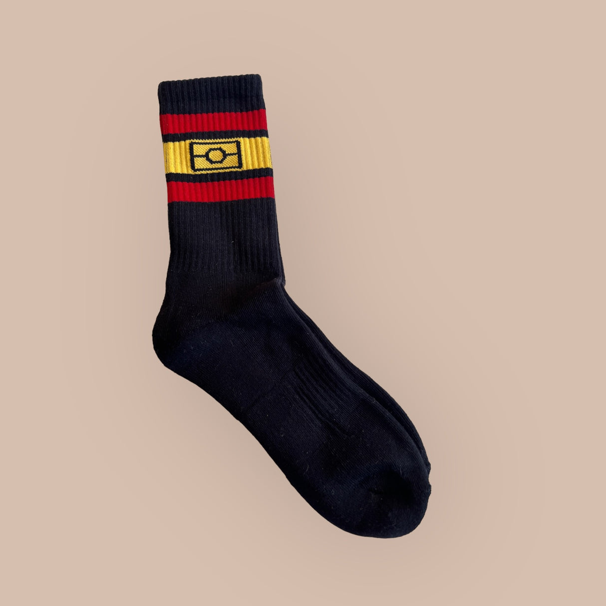 Cotton Aboriginal flag socks - Black