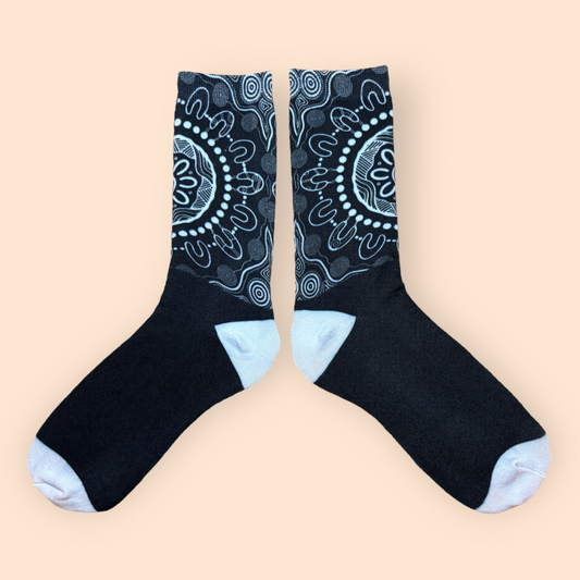 Mandja (gathering) Aboriginal socks