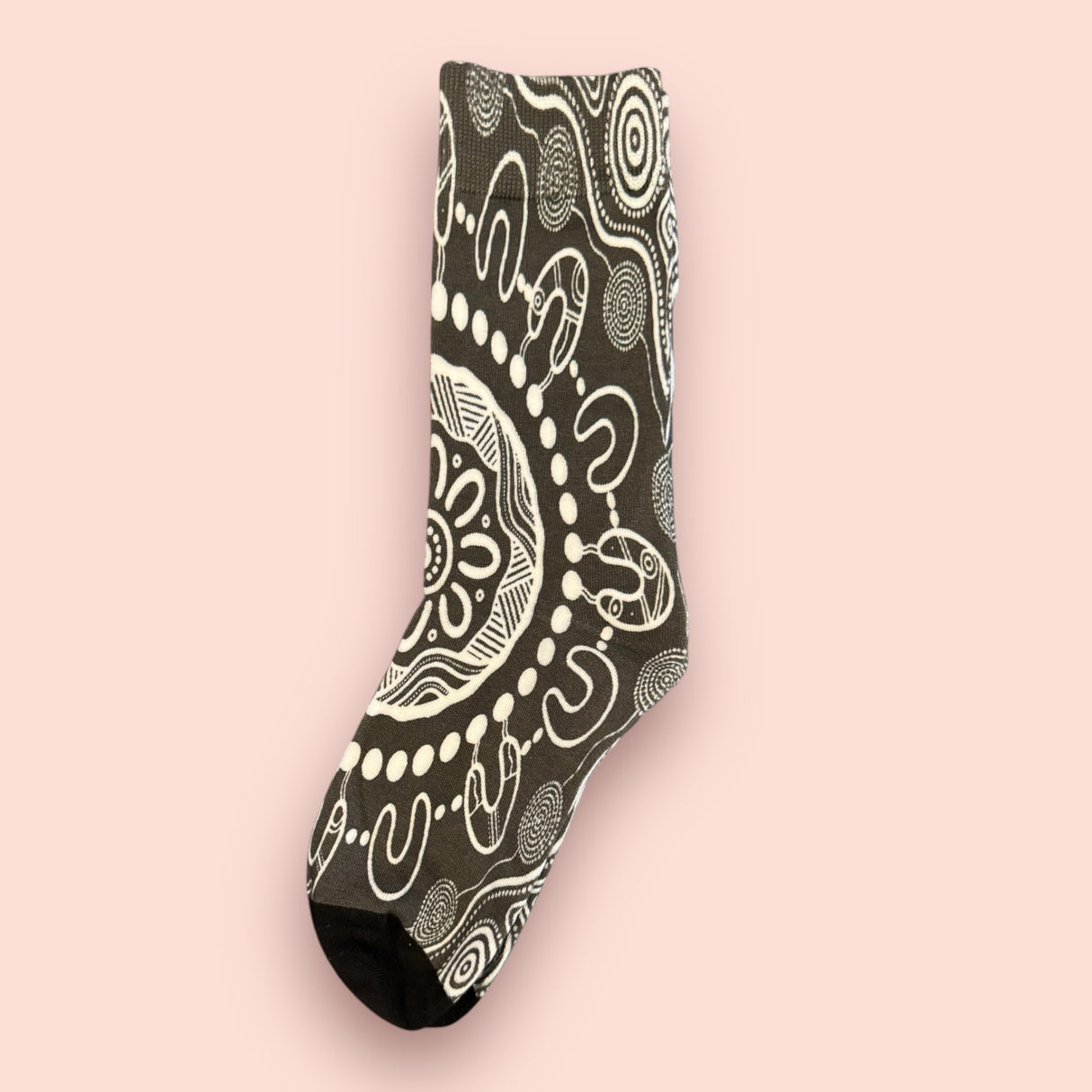 Mandja (gathering) Aboriginal socks