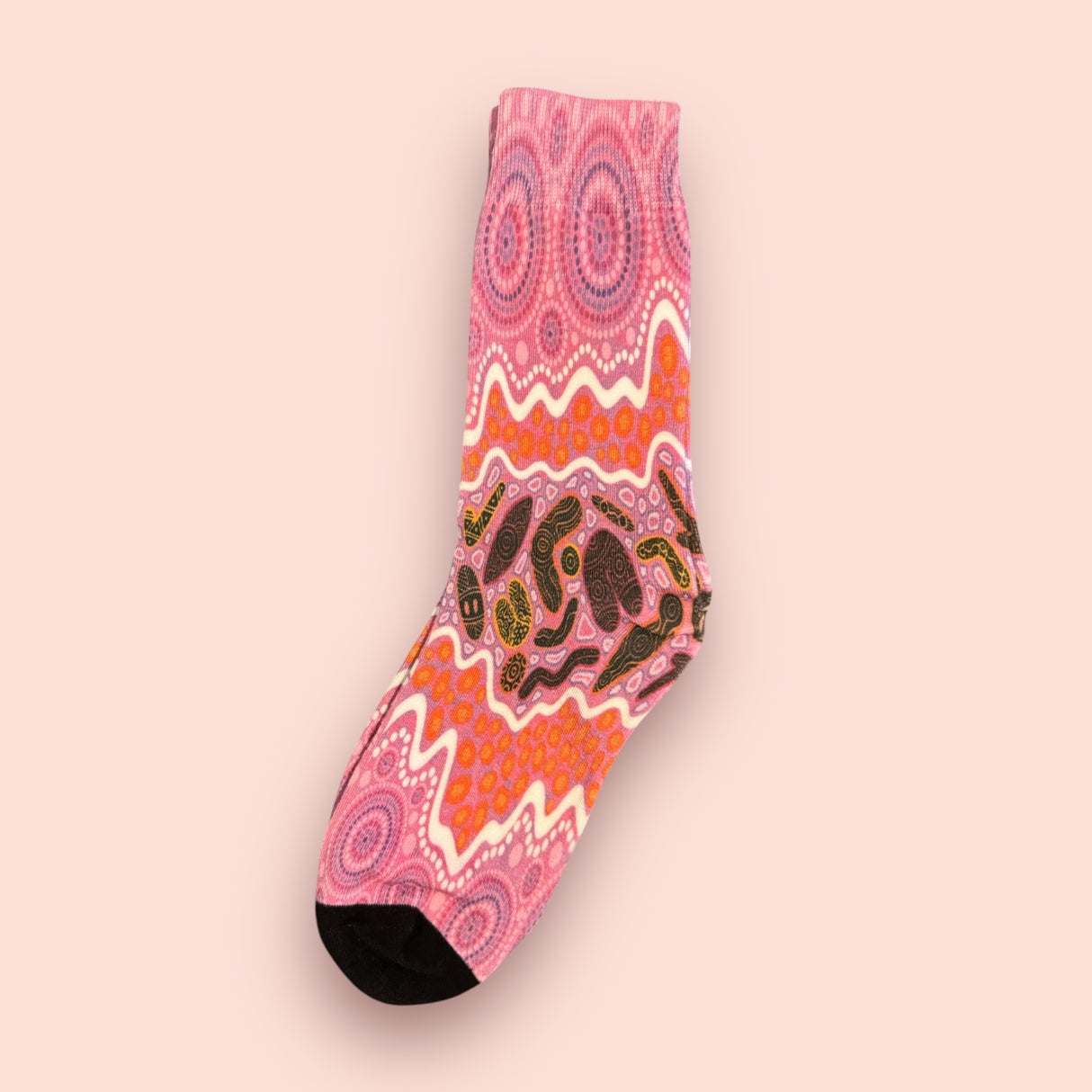Ngar dang wer mandja (Hunt and Gather) Aboriginal socks