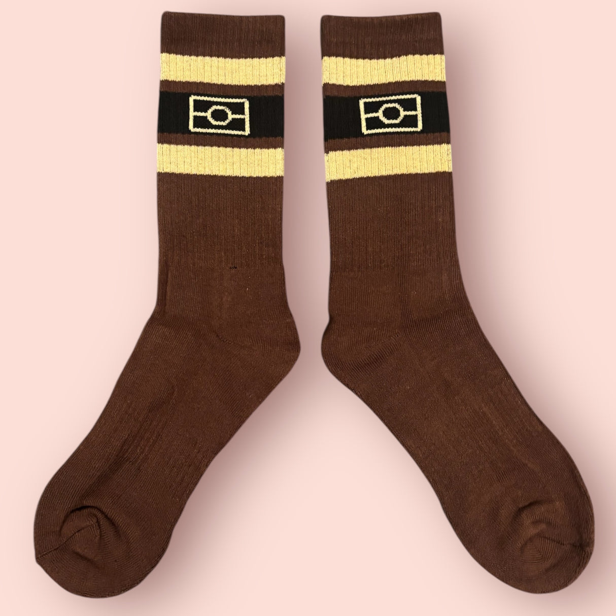 Cotton Aboriginal flag socks - Chocolate